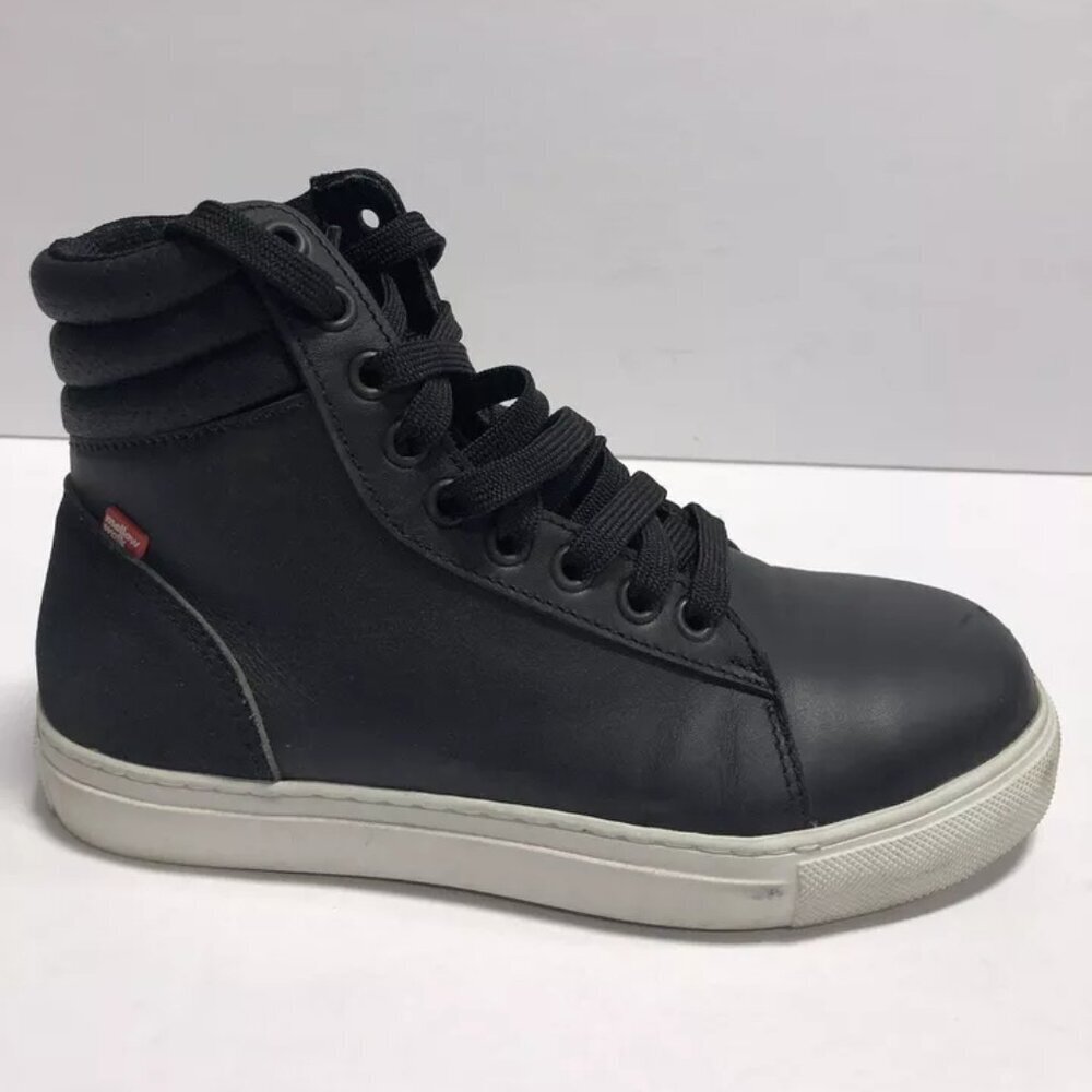 Mellow Walk Women’s Jessica, Black Lace-Up Sneakers, Size 5.5M